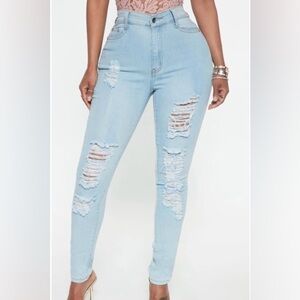 NWT Light Blue Distressed Jeans